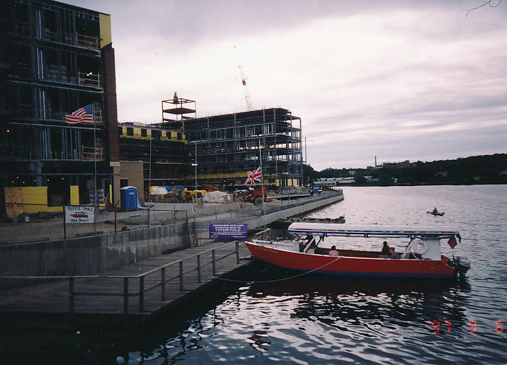 Cronin&rsquo;s Landing Apartment Construction, ca. 1994 (from Digital Commonwealth